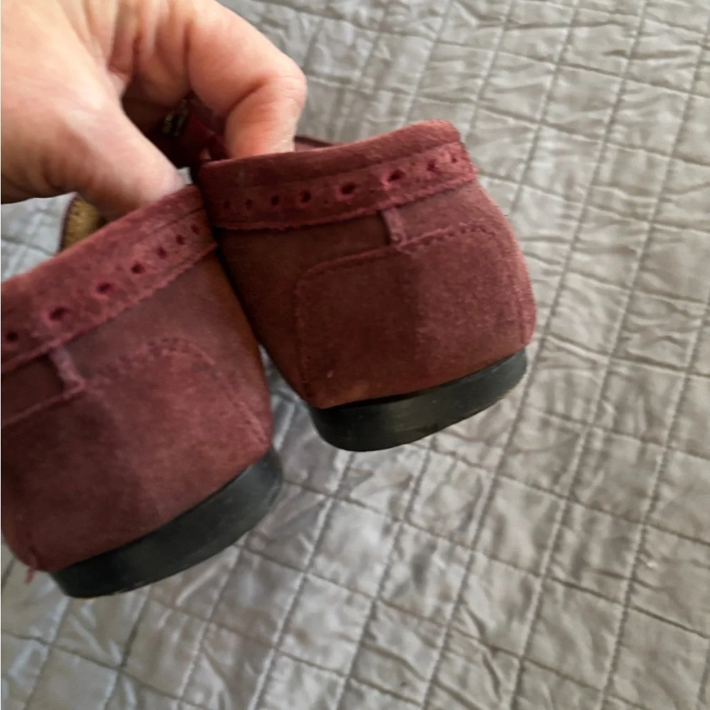 Tod's  women’s burgandy Suede Loafers size 39 80s preppy